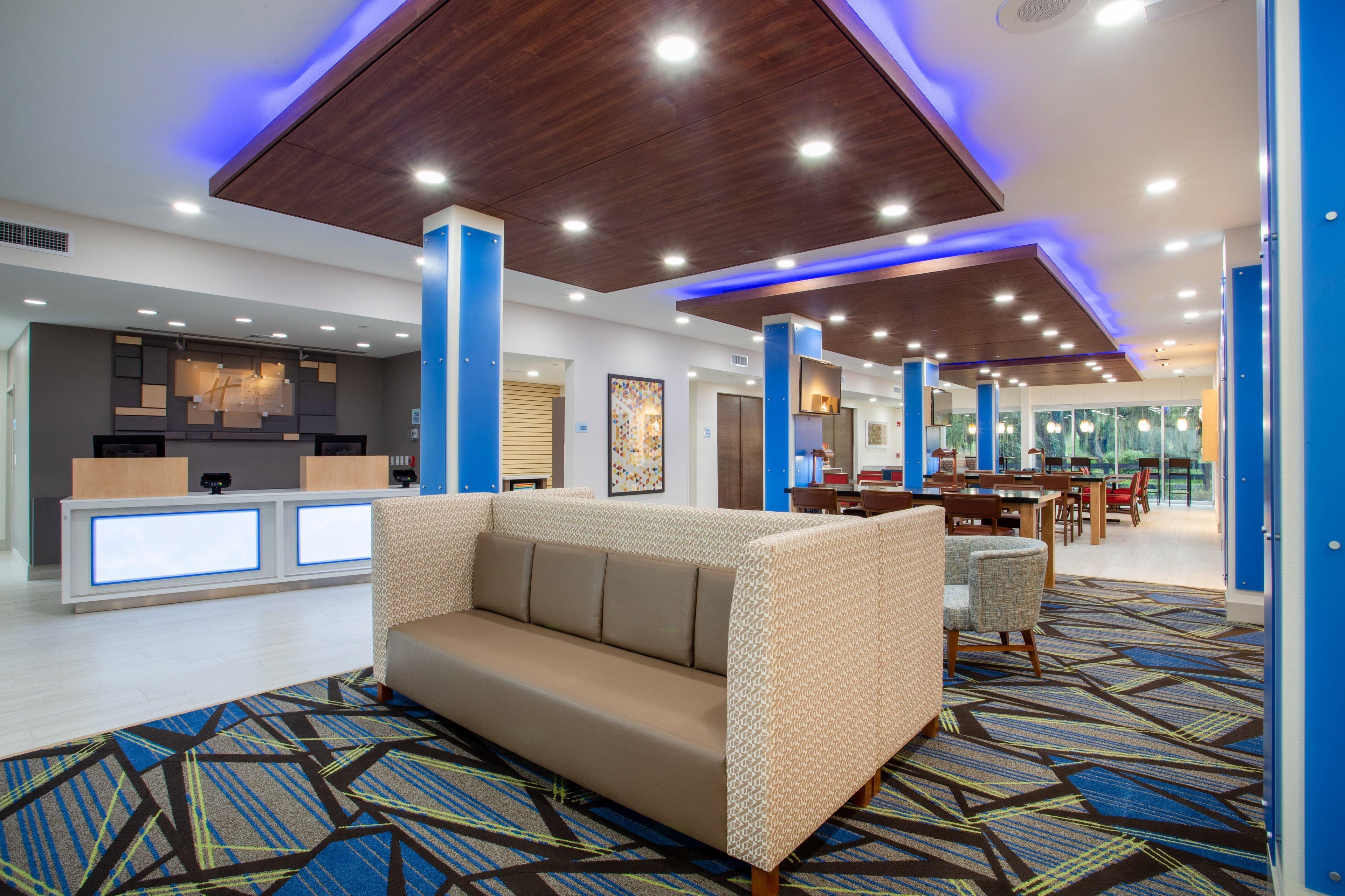 Holiday Inn Express & Suites - Deland South By Ihg المظهر الخارجي الصورة